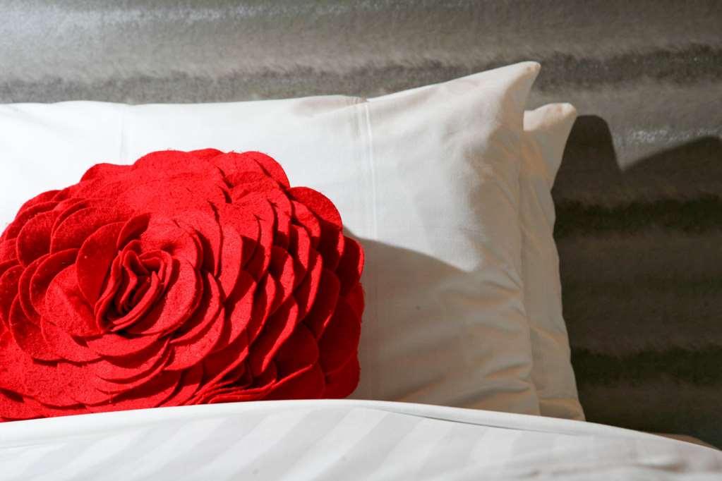 The House Hotel, An Ascend Hotel Collection Member Galway Rom bilde